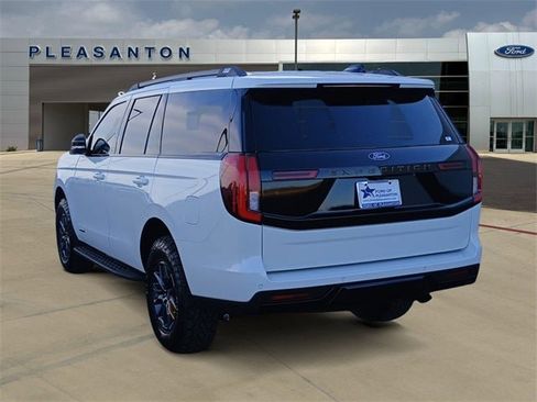 New 2025 Ford Expedition Tremor image 3