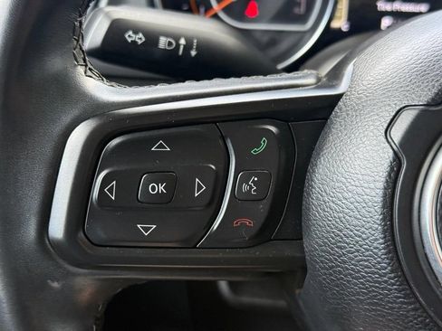 Used 2022 Jeep Wrangler Unlimited Sport AWD/4WD image 13