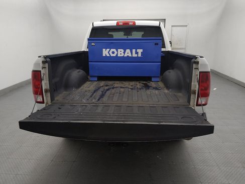 Used 2017 RAM 1500 Tradesman RWD image 29