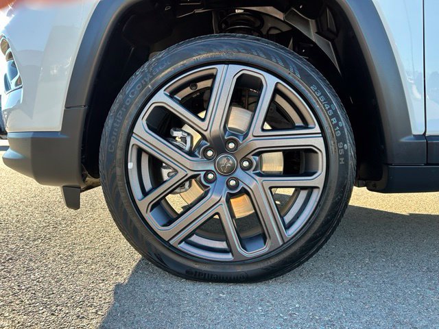 Used 2026 Jeep Compass Limited AWD/4WD image 11