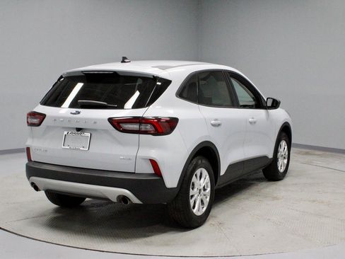 Certified 2025 Ford Escape Active image 10