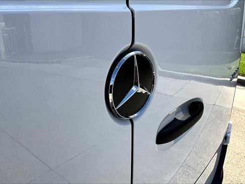 New 2025 Mercedes-Benz Sprinter 3500 image 15