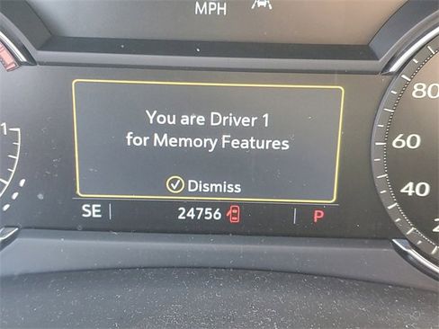 Certified 2023 Cadillac XT4 Premium Luxury w/ Cold Weather Package image 15