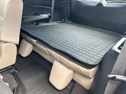 Used 2019 Honda Pilot Touring image 25