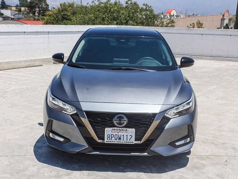 Used 2020 Nissan Sentra SR FWD image 2