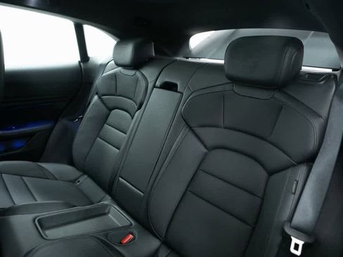 Certified 2022 Porsche Taycan 4 Cross Turismo image 36