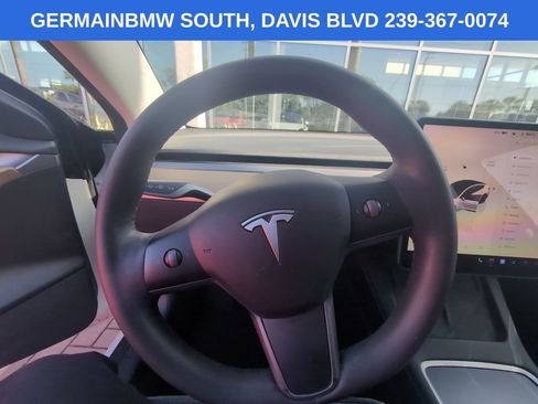 Used 2023 Tesla Model 3 Standard Range image 15