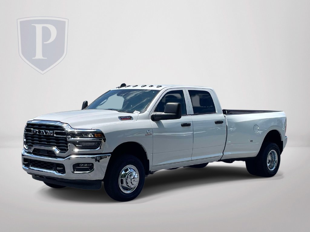 New 2026 RAM 3500 Tradesman w/ Chrome Appearance Group A AWD/4WD image 4
