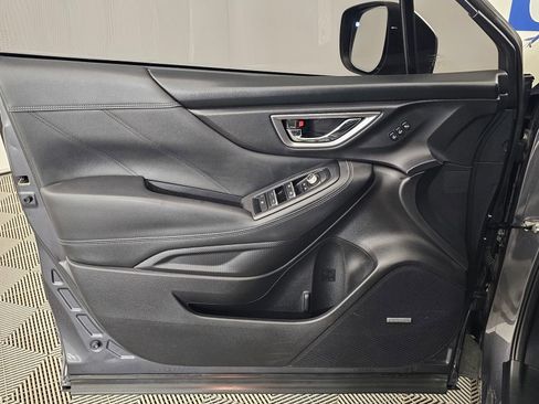 Used 2020 Subaru Forester Touring image 10
