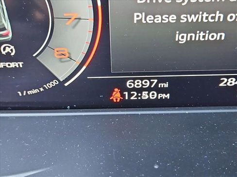 Certified 2025 Audi Q5 2.0T Premium Plus w/ Premium Plus Package image 11