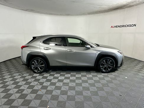 Used 2019 Lexus UX 200 F Sport image 2