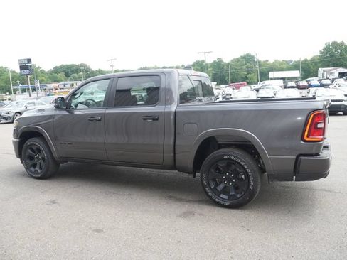 Used 2026 RAM 1500 Big Horn AWD/4WD image 11