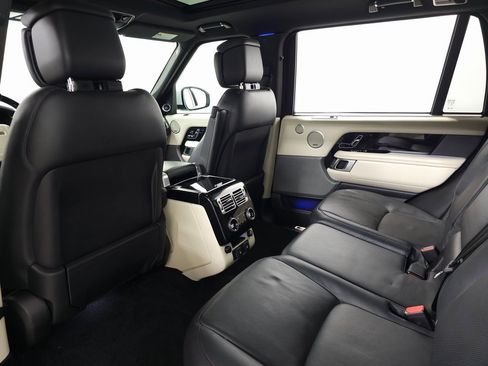 Used 2020 Land Rover Range Rover Long Wheelbase HSE image 45