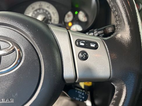 Used 2011 Toyota FJ Cruiser 4WD w/ Trail Teams Special Edition image 24