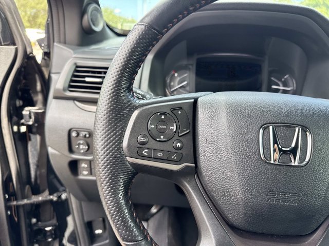 Certified 2024 Honda Passport TrailSport image 31