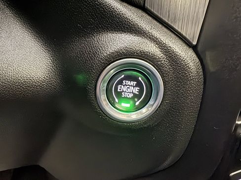 Used 2019 GMC Sierra 1500 Denali w/ Denali Ultimate Package image 32