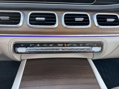 Used 2020 Mercedes-Benz GLE 580 4MATIC image 23