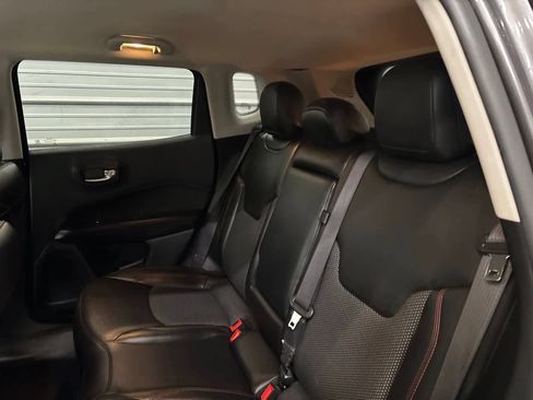 Used 2021 Jeep Compass Trailhawk AWD/4WD image 25