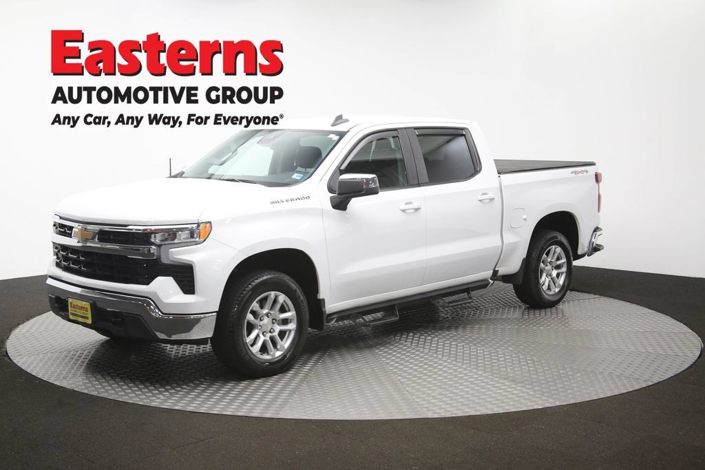 Used 2023 Chevrolet Silverado 1500 LT AWD/4WD image 59