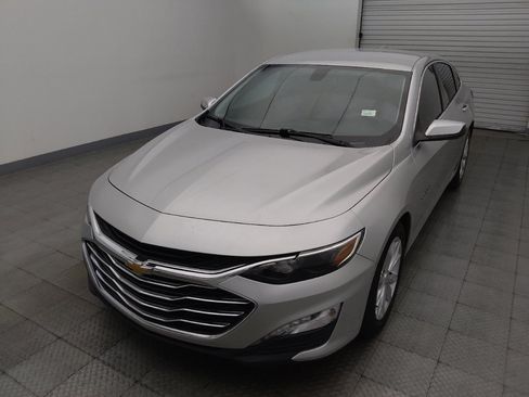 Used 2020 Chevrolet Malibu LT FWD image 15