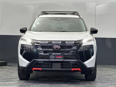 New 2026 Nissan Rogue Rock Creek image 8