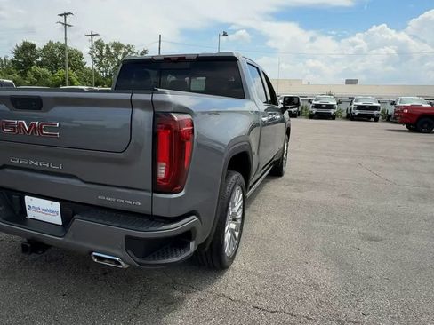 Used 2021 GMC Sierra 1500 Denali w/ Denali Ultimate Package AWD/4WD image 8
