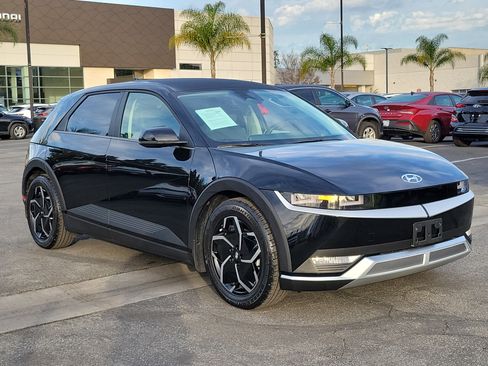 Used 2024 Hyundai Ioniq 5 SE image 27