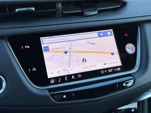 Certified 2025 Cadillac XT5 Premium Luxury image 5