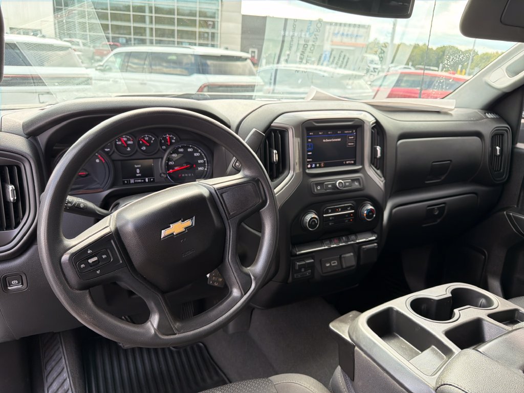 Used 2023 Chevrolet Silverado 2500 Custom w/ Custom Value Package AWD/4WD image 15