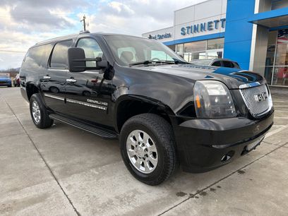 Used 2013 GMC Yukon XL 2500 SLT w/ SLT-2 Equipment Package