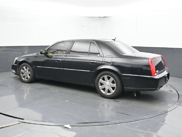 Used 2006 Cadillac DTS FWD image 9
