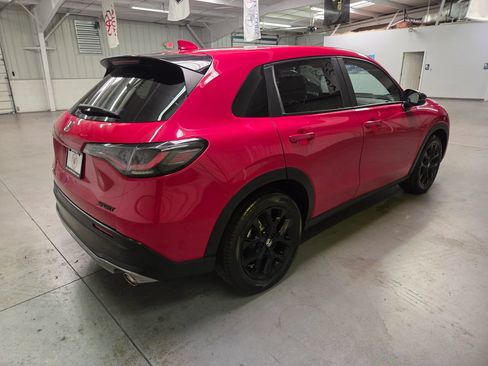 Used 2024 Honda HR-V Sport image 8