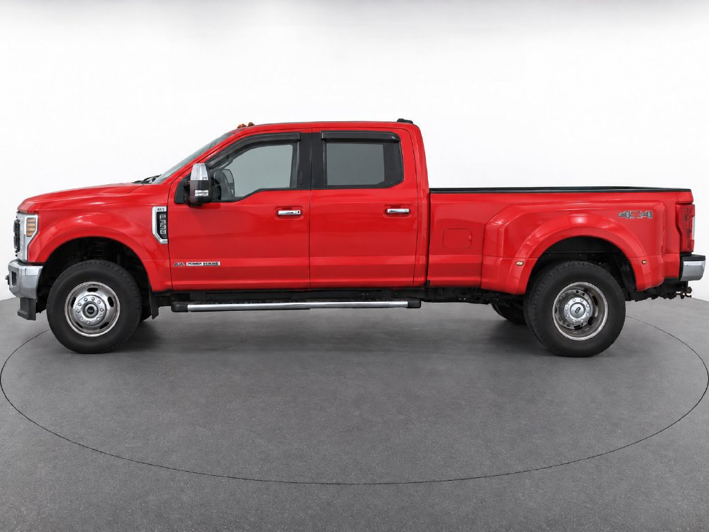 Certified 2019 Ford F350 XLT w/ XLT Premium Package AWD/4WD image 8