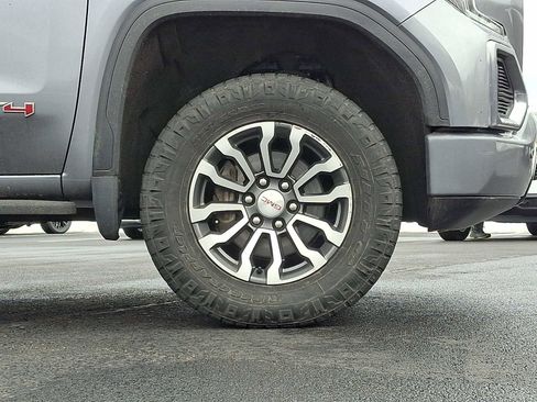 Certified 2021 GMC Sierra 1500 AT4 w/ AT4 Premium Package image 8