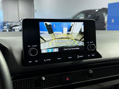 Used 2023 Honda Civic Sport image 32