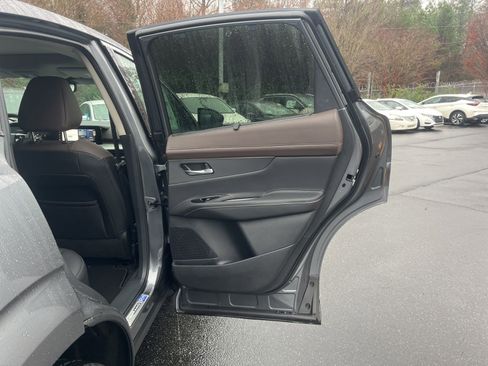 New 2026 Nissan Murano Platinum image 24