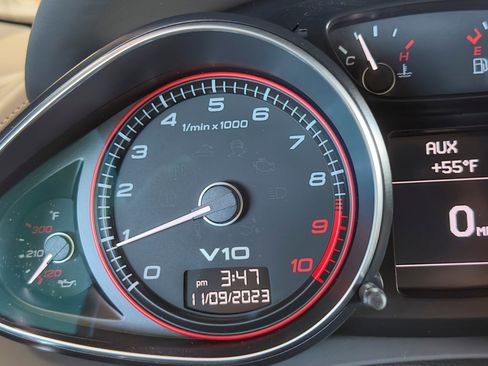 Used 2010 Audi R8 V10 image 55