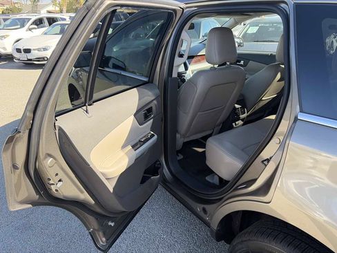 Used 2012 Ford Edge Limited FWD image 11