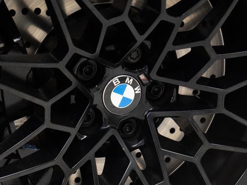 Used 2025 BMW M4 Competition image 80