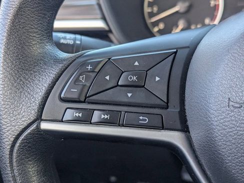 Used 2023 Nissan Altima 2.5 SV image 18