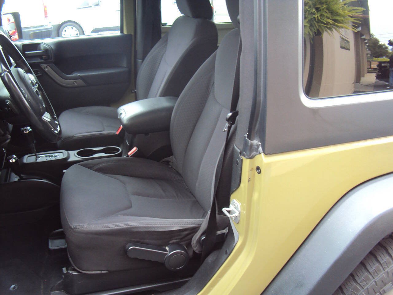 Used 2013 Jeep Wrangler Sport AWD/4WD image 5