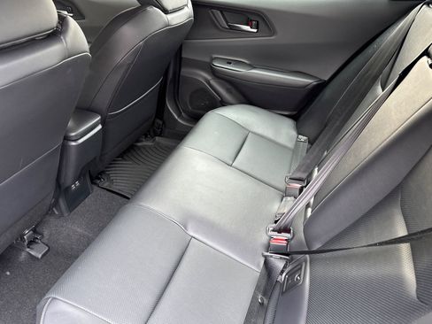 Used 2026 Toyota Prius XLE AWD/4WD image 12