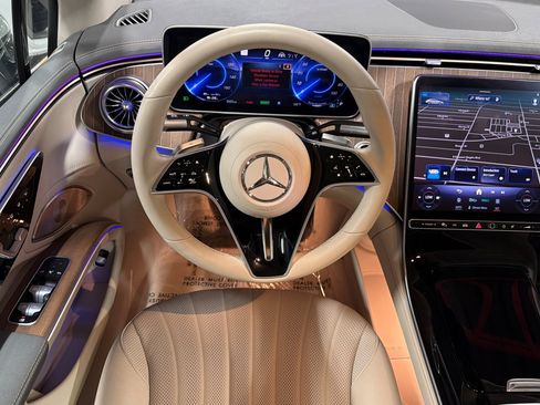 Used 2023 Mercedes-Benz EQS 450+ 4MATIC Sedan image 13