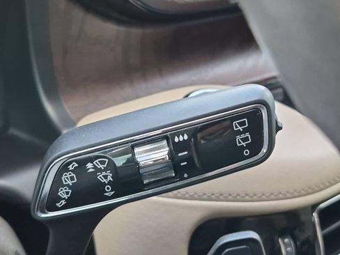 Used 2020 Lincoln Aviator Reserve w/ Equipment Group 202A AWD/4WD image 25