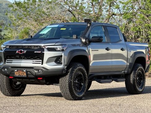 Certified 2024 Chevrolet Colorado ZR2 w/ ZR2 Bison Edition AWD/4WD image 8