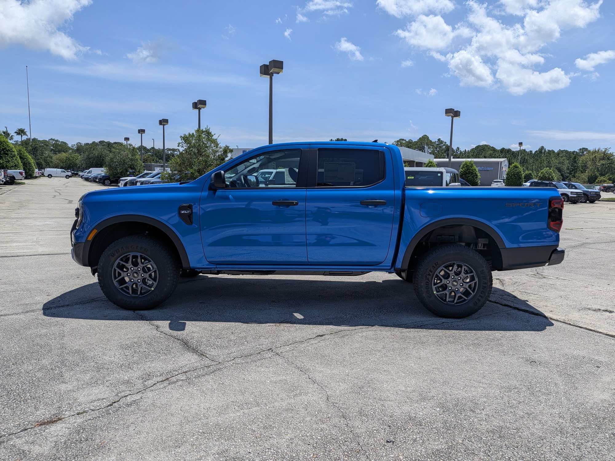 New 2026 Ford Ranger XLT w/ Equipment Group 301A High RWD image 7