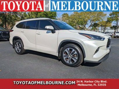 Used 2021 Toyota Highlander XLE