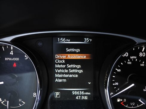 Used 2016 Nissan Rogue S image 21