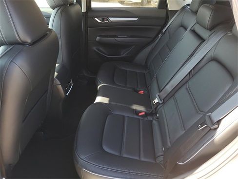New 2025 MAZDA CX-5 AWD 2.5 S w/ Preferred Package image 12