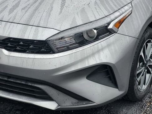 Used 2024 Kia Forte LXS image 7